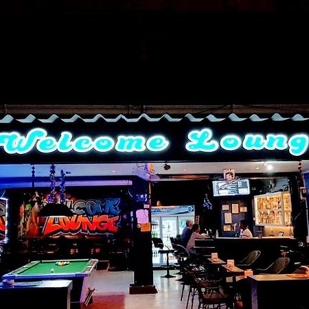 Welcome Lounge Apartment Pantai Jomtien Bagian luar foto