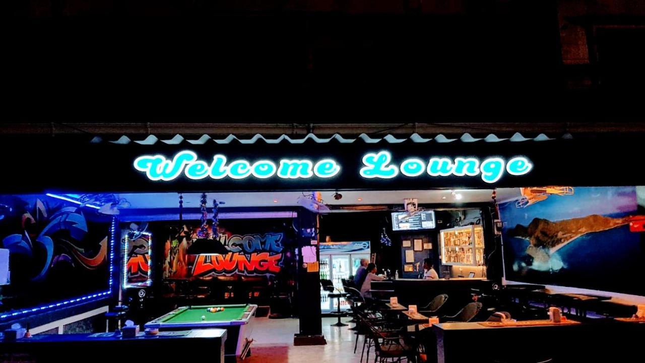 Welcome Lounge Apartment Pantai Jomtien Bagian luar foto